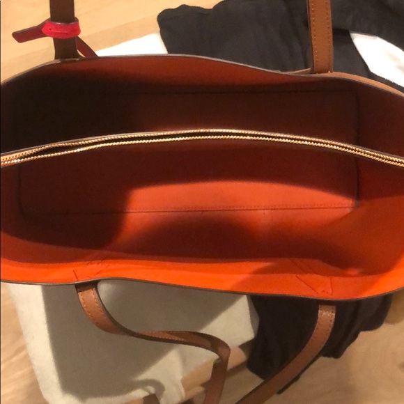 Tory burch camel tote - Picture 2 of 4